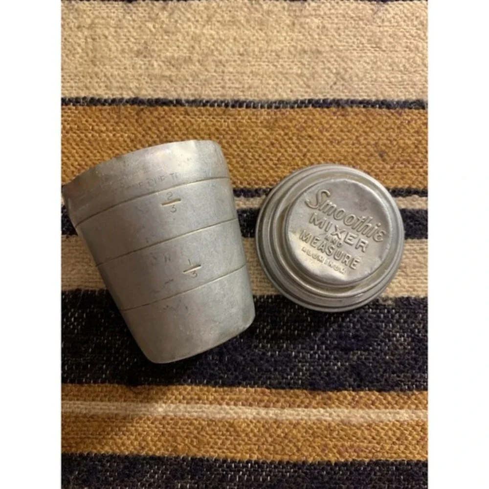 Antique‎ Vintage Smoothie Mixer Measurer Aluminum Metal Silver Mini Small